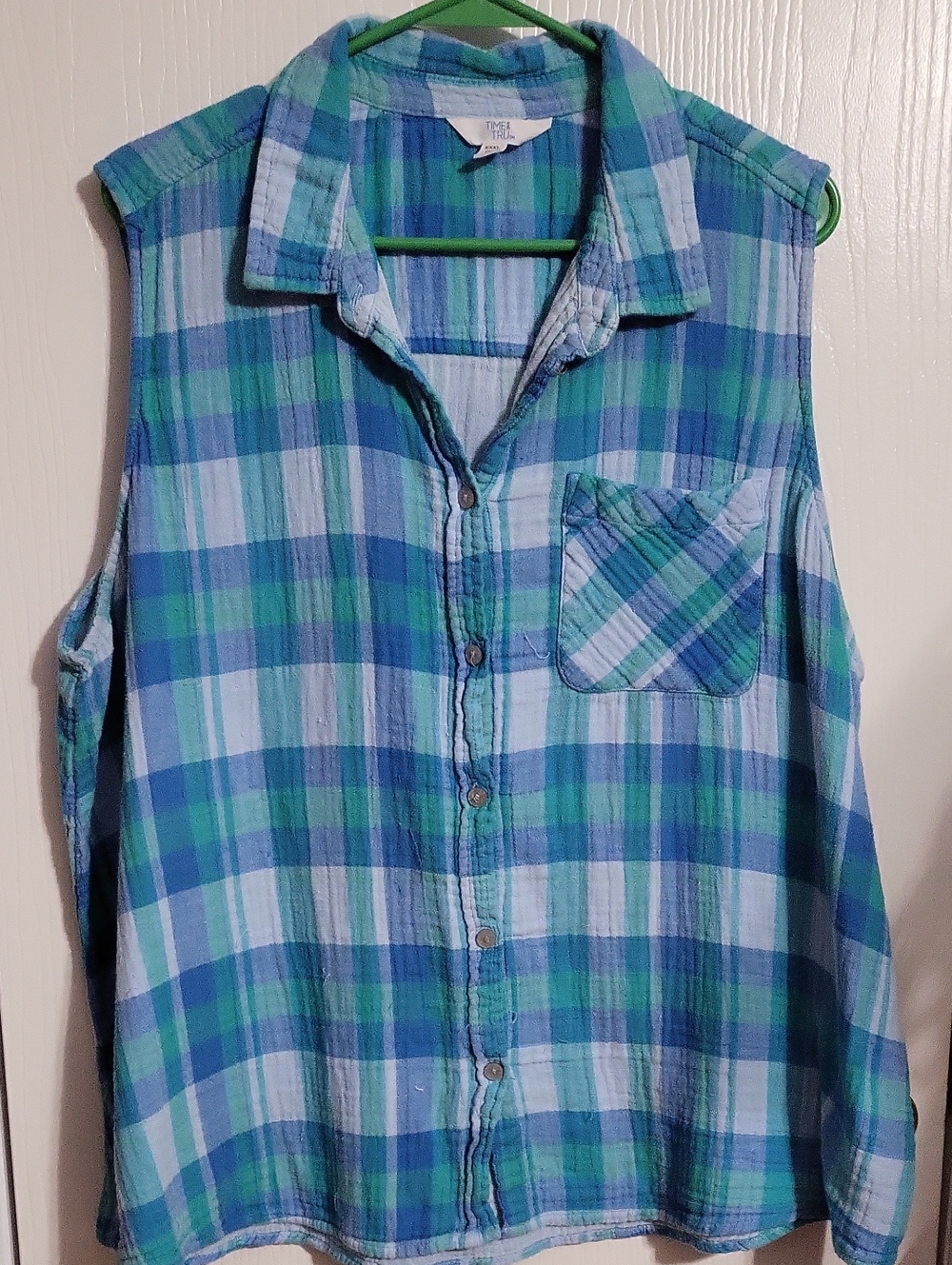 Shirt-Time and Tru Sleeveless Button Down #3206